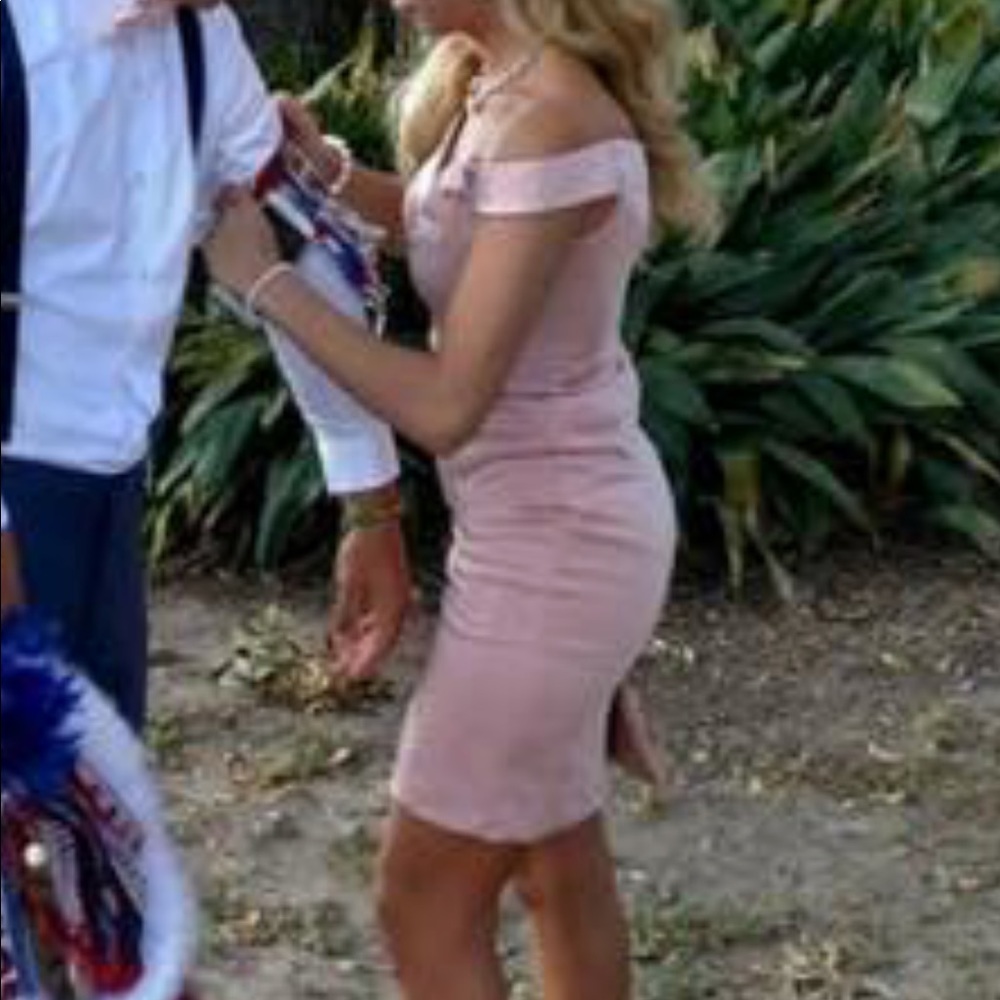 Dress - Picture 3 of 5